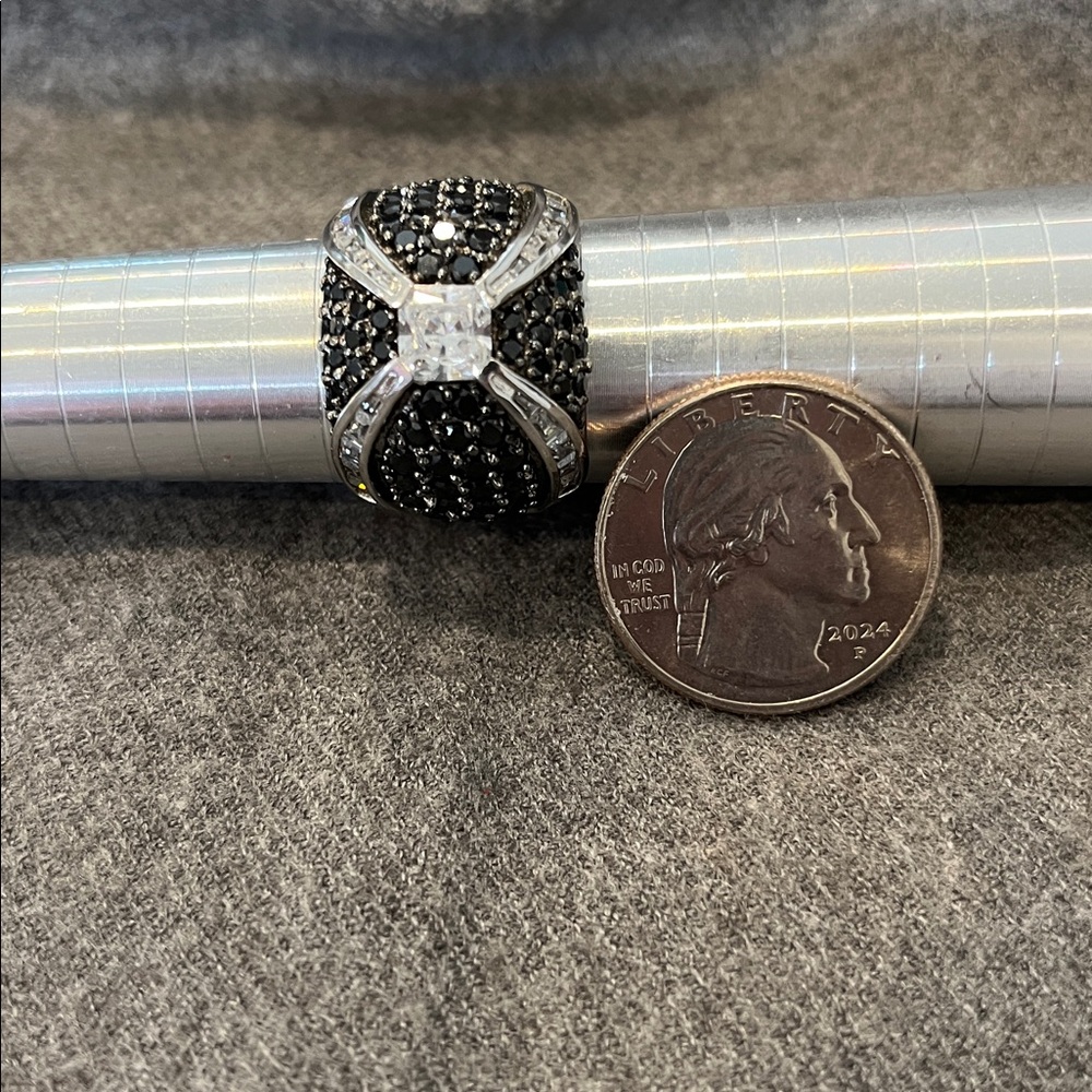 🌻3/$15 Silverplated CZ Studded Ring-10.75 - Picture 6 of 9